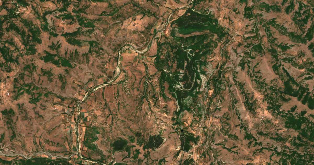 Satellitenkarte von Baratsi