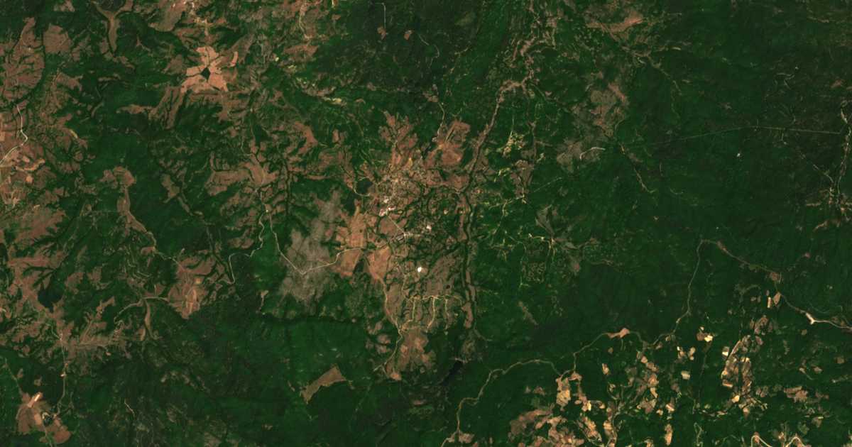 Satellitenkarte von Černičevo