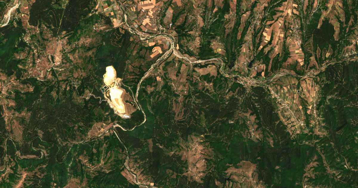 Satellitenkarte von Dǎždovnik