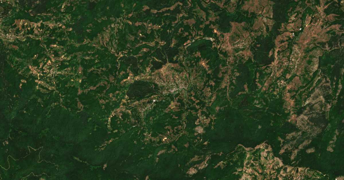 Satellitenkarte von Egrek