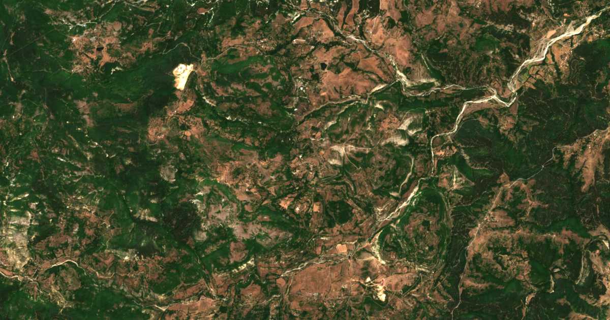 Satellitenkarte von Metlika