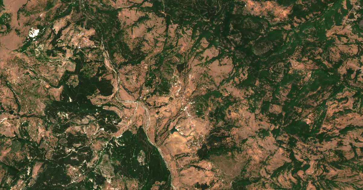 Satellitenkarte von Devintsi