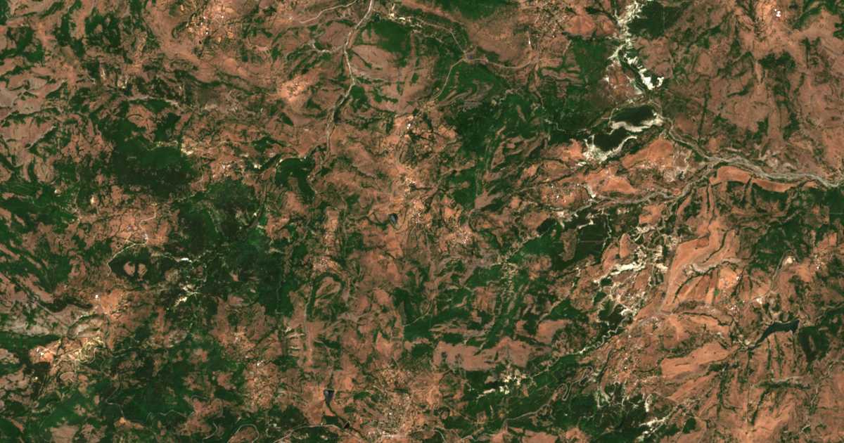Satellitenkarte von Dželepsko