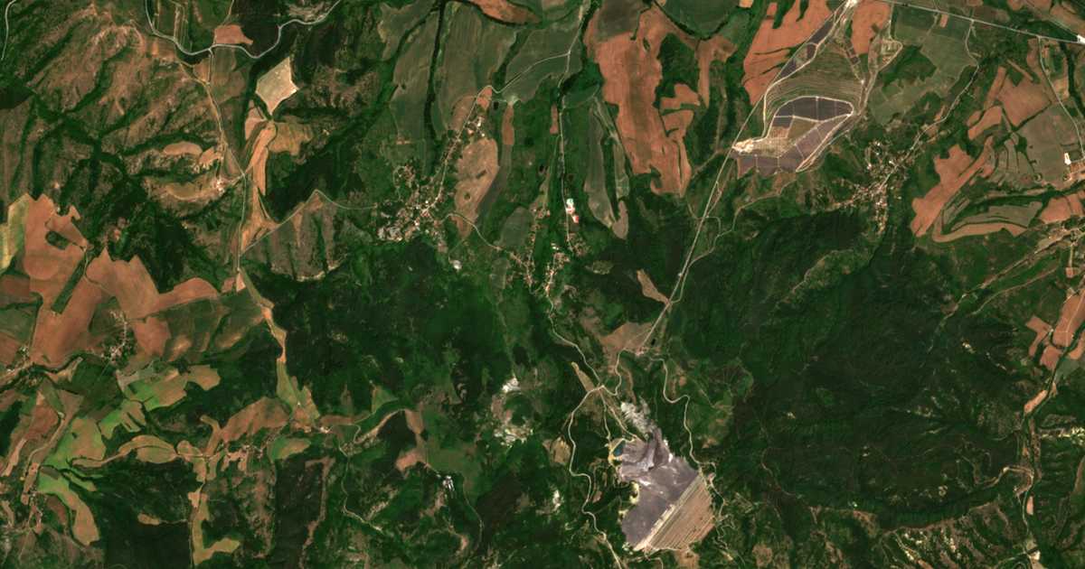 Satellitenkarte von Mali Vǎrbovnik