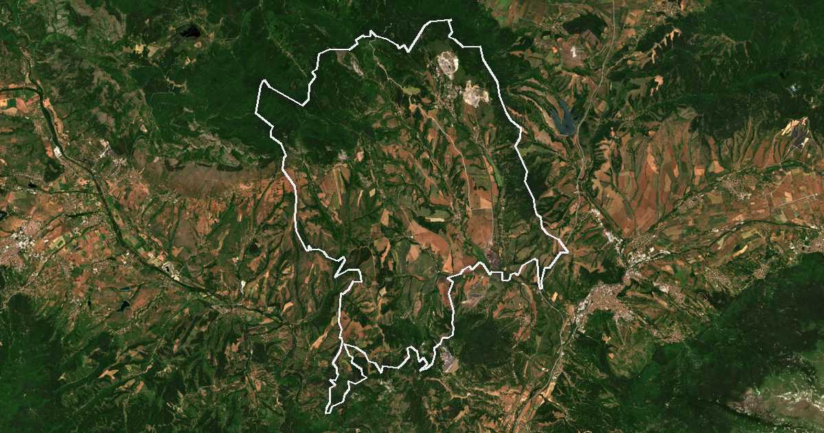 Satellitenbild mit eingezeichneter Grenze: Bobov dol