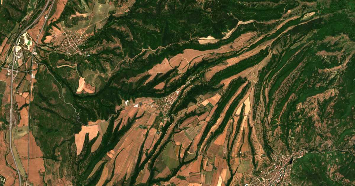 Satellitenkarte von Smočevo