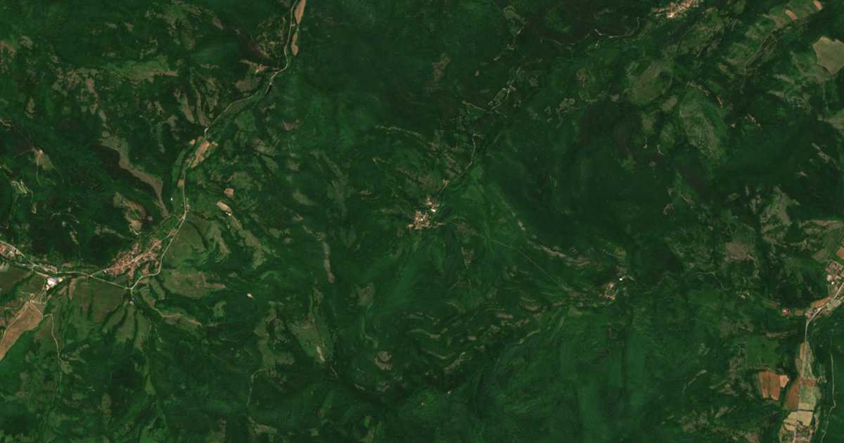 Satellitenkarte von Ravna