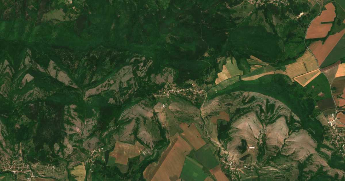 Satellitenkarte von Kamenna Riksa