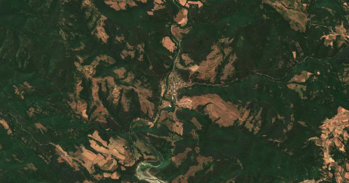 Satellitenkarte von Poibrene