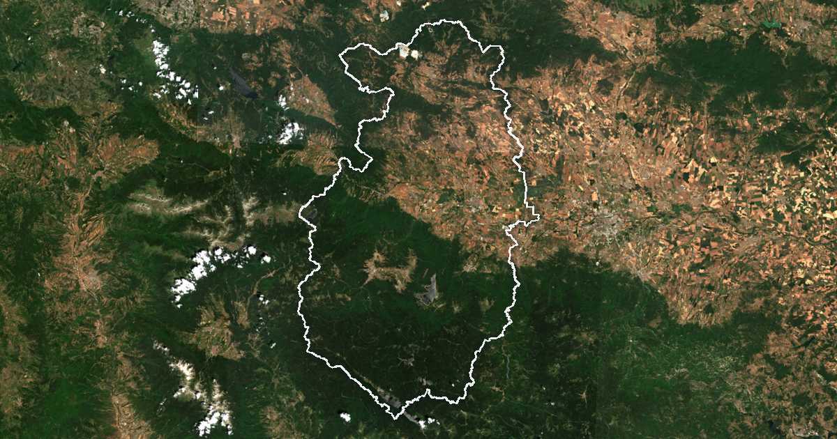 Satellitenbild mit eingezeichneter Grenze: Oblast Pasardschik