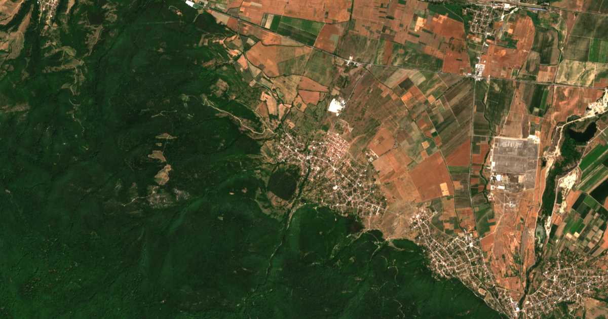 Satellitenkarte von Semčinovo