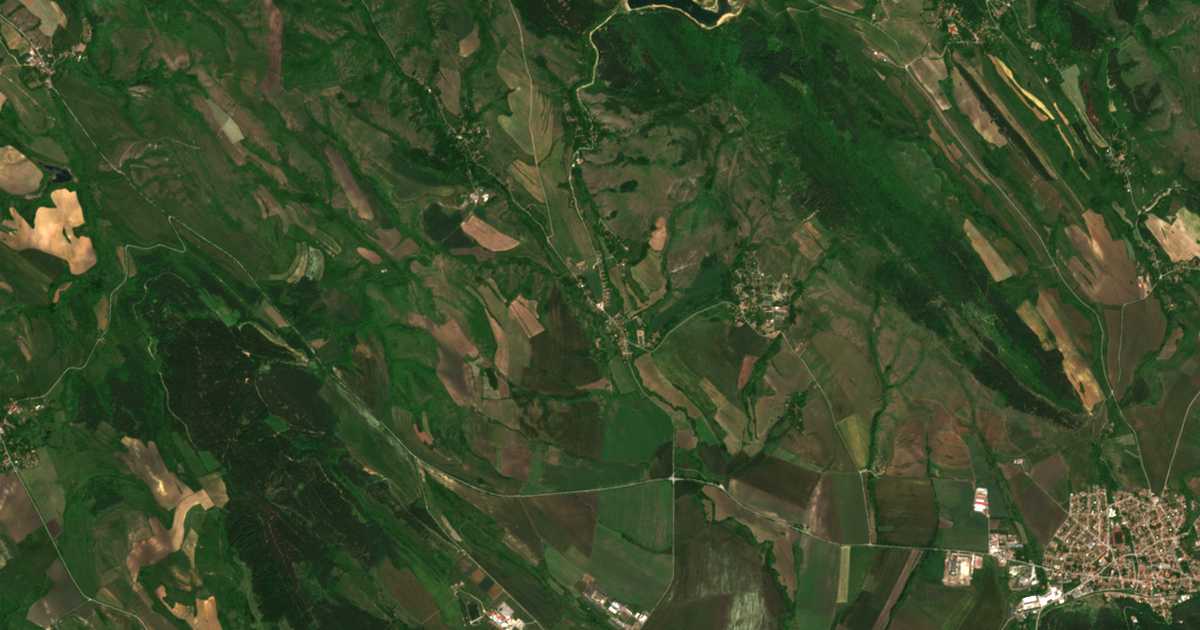 Satellitenkarte von Gǎrlo