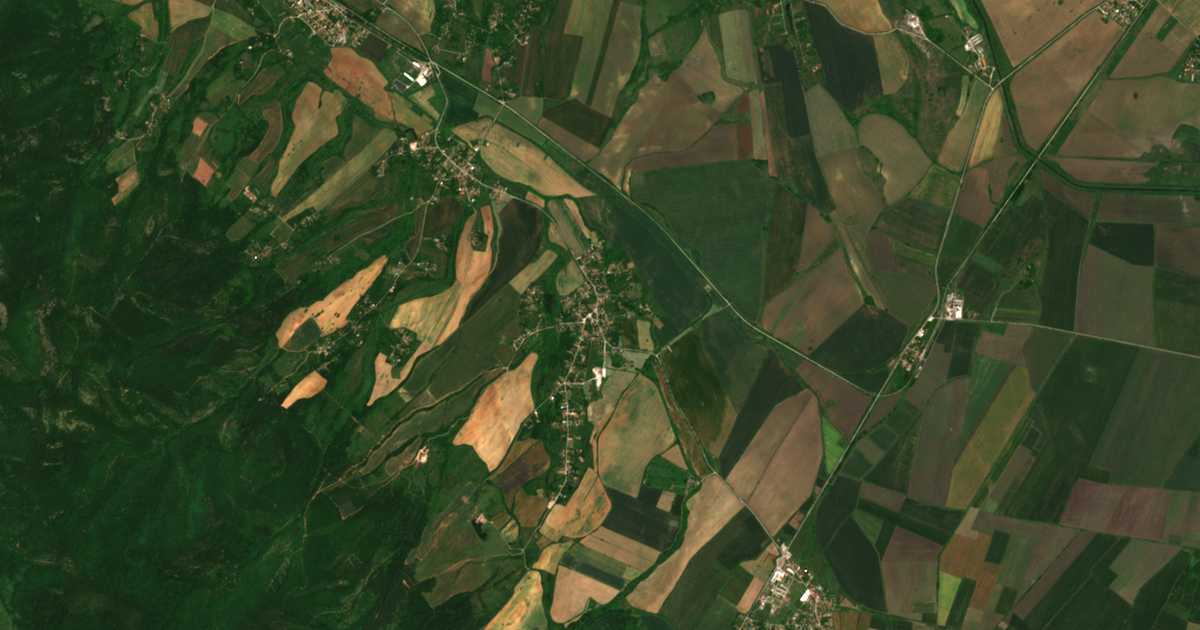 Satellitenkarte von Debeli Lag