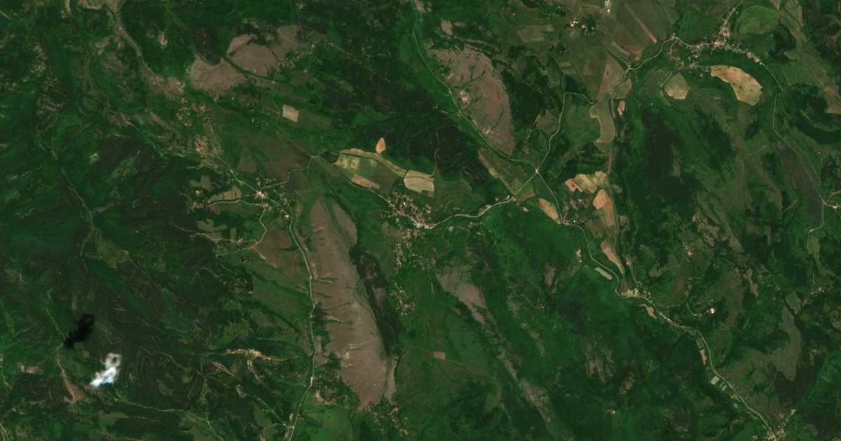 Satellitenkarte von Elovdol