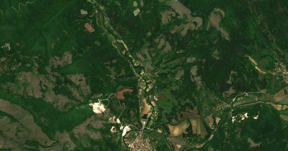Satellitenkarte von Peštera