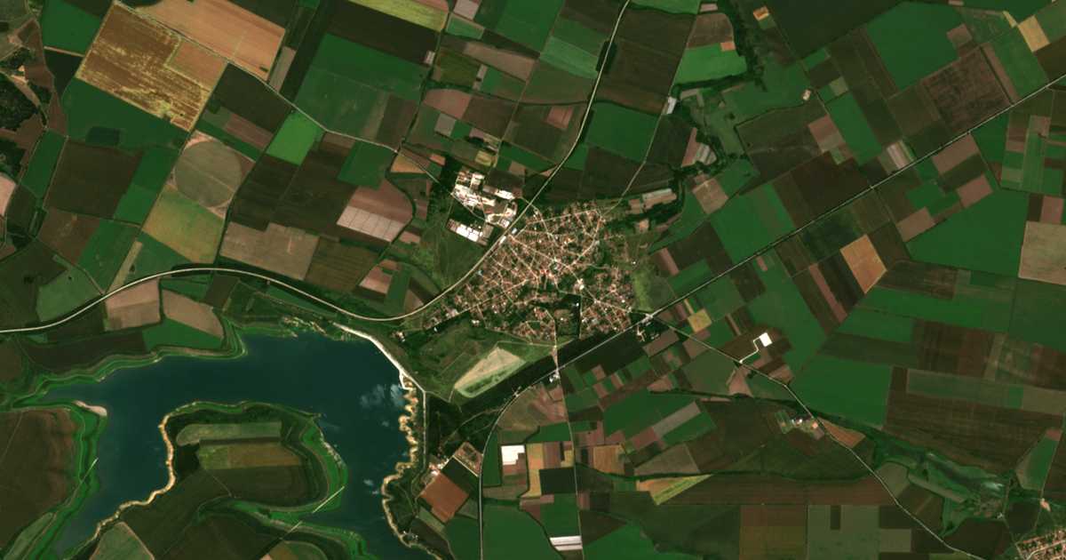 Satellitenkarte von Gorni Dǎbnik