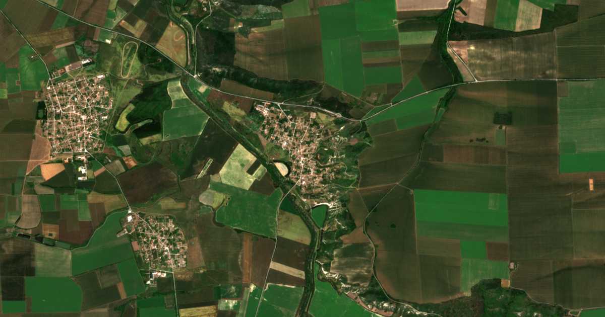 Satellitenkarte von Kozar Belene