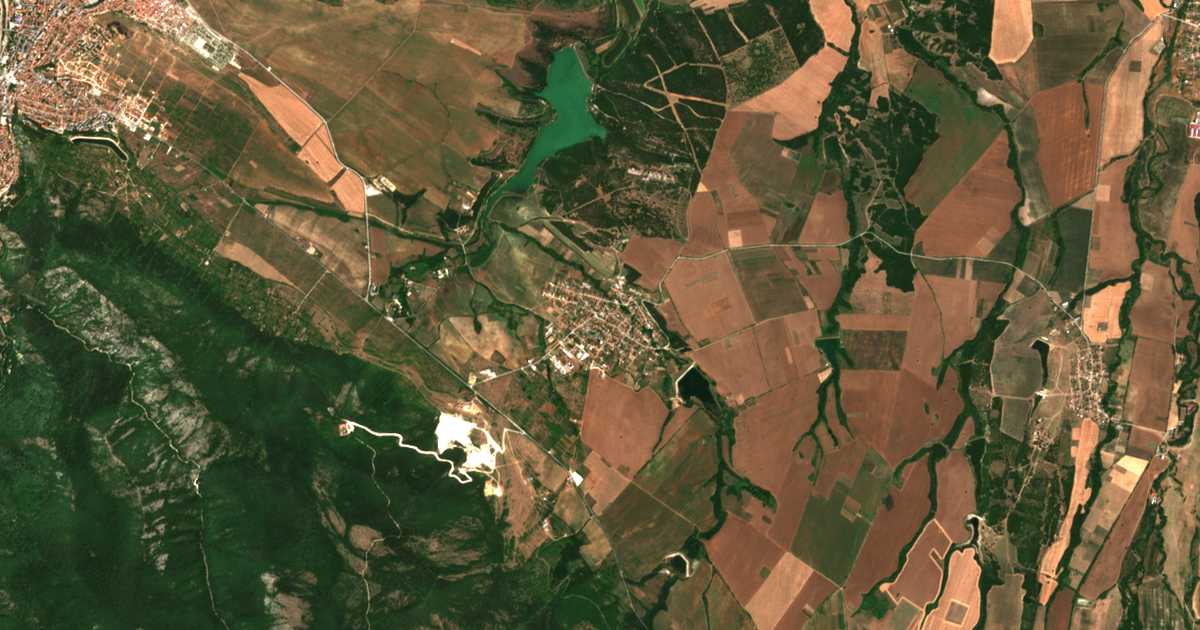 Satellitenkarte von Muldava