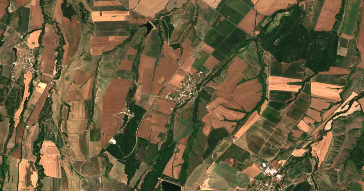 Satellitenkarte von Novi Izvor