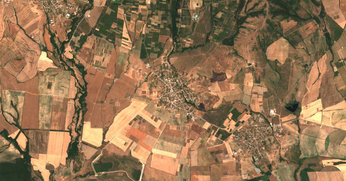 Satellitenkarte von Paničeri