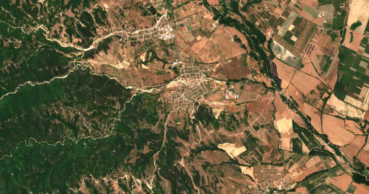 Satellitenkarte von Karavelovo