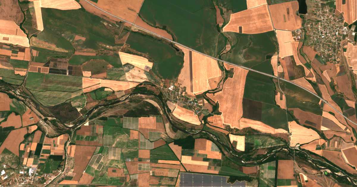 Satellitenkarte von Dobri Dol