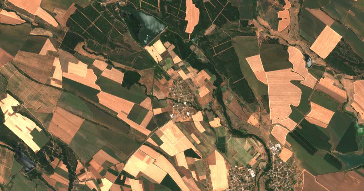 Satellitenkarte von Ljuben