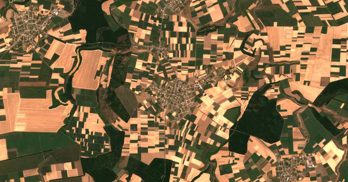 Satellitenkarte von Podajva