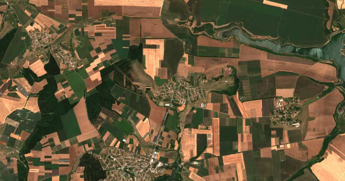 Satellitenkarte von Lovsko