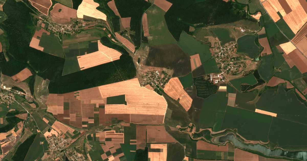 Satellitenkarte von Studenec