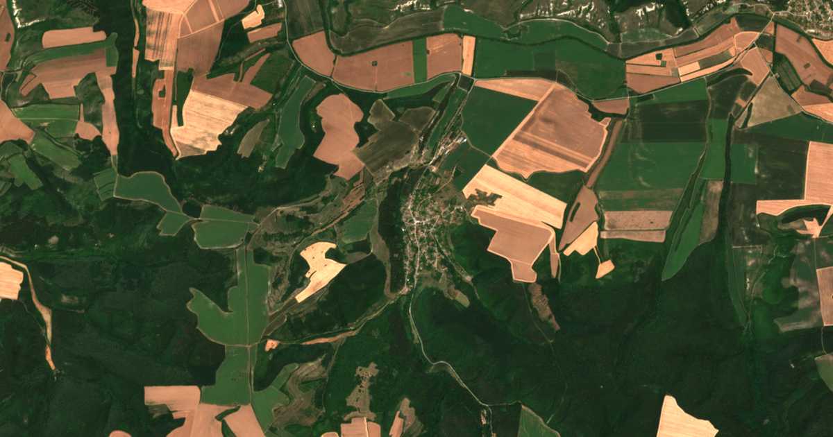 Satellitenkarte von Karan Vǎrbovka