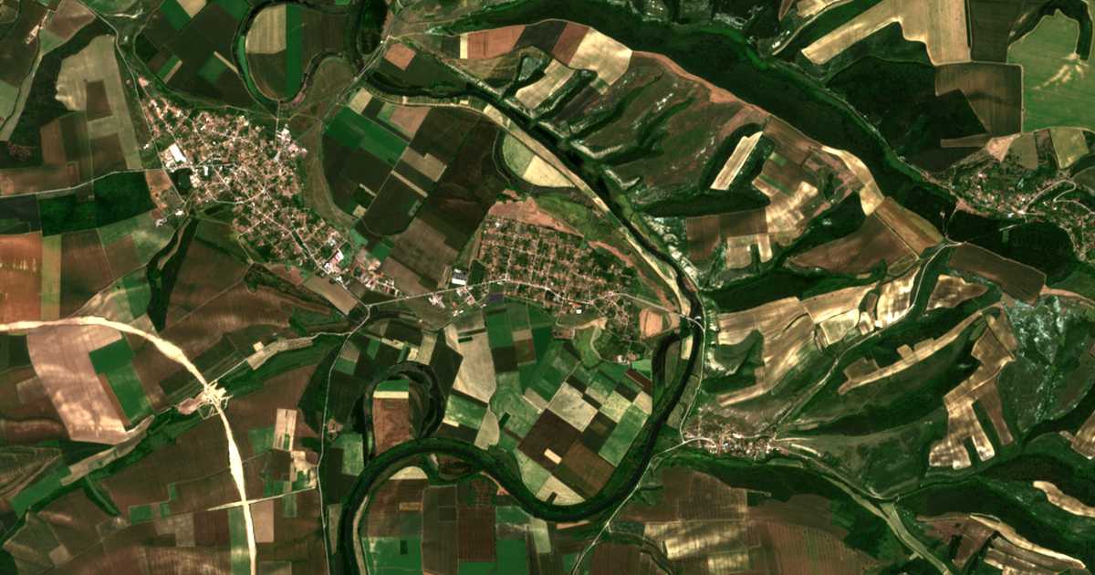 Satellitenkarte von Dolna Studena