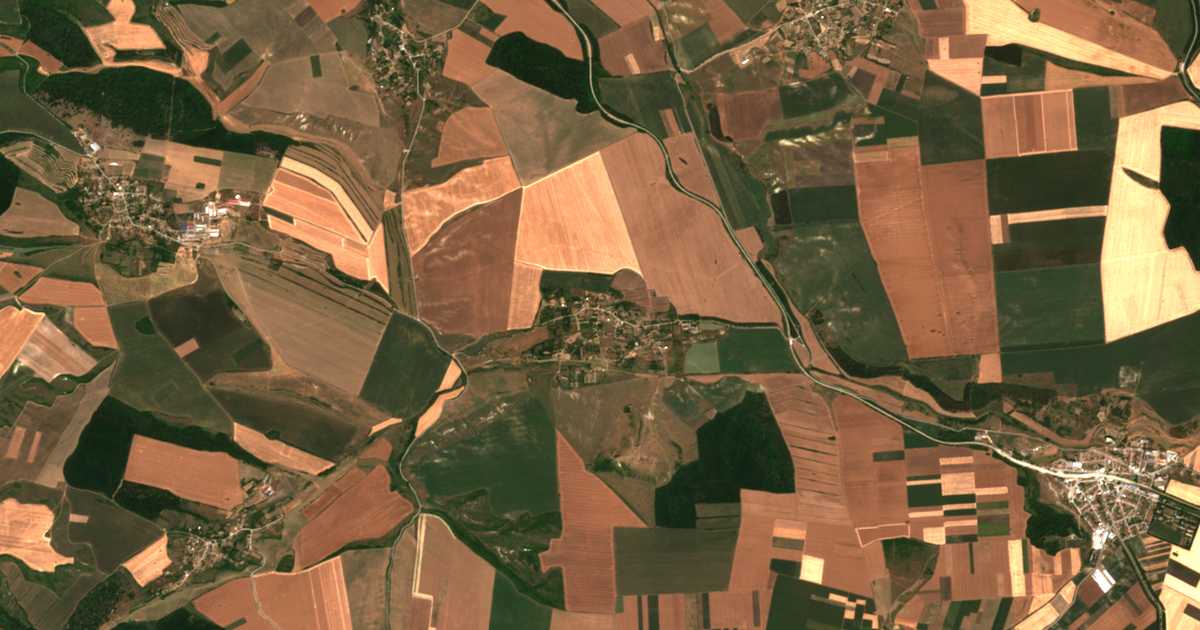 Satellitenkarte von Dobri Vojnikovo