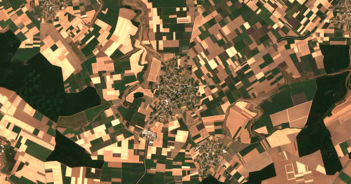 Satellitenkarte von Kliment