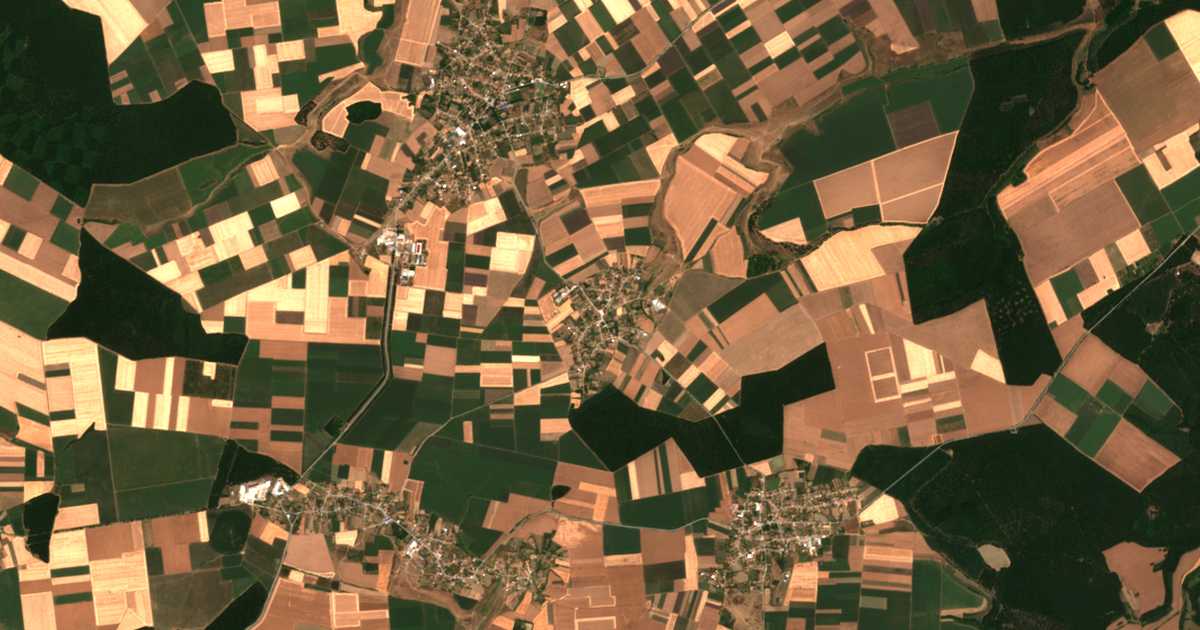 Satellitenkarte von Naum