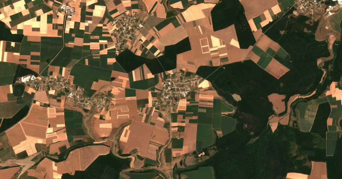 Satellitenkarte von Tǎkač