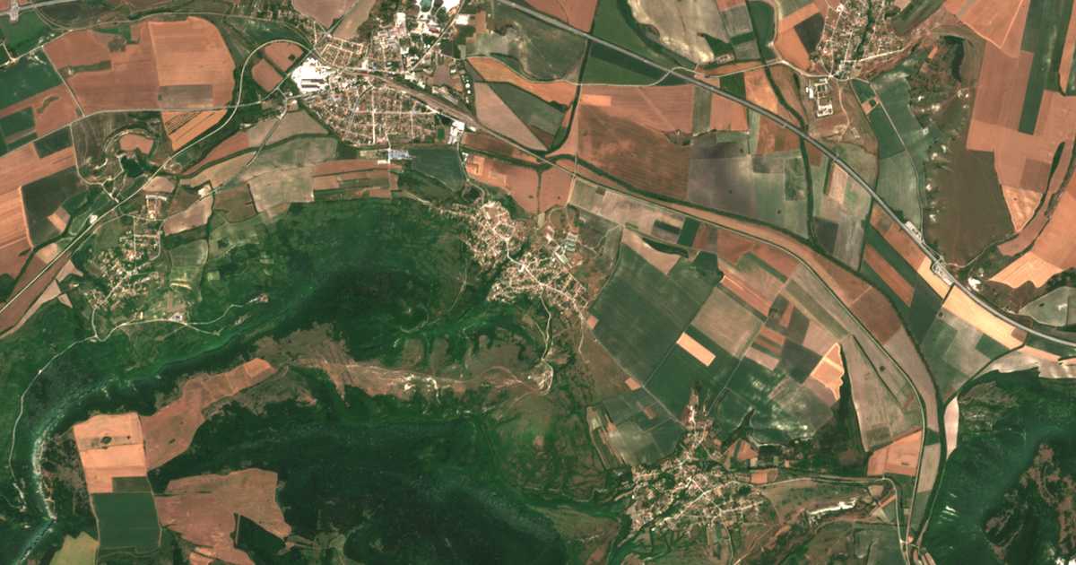 Satellitenkarte von Kaspičan