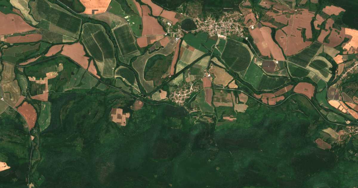 Satellitenkarte von Bjal Brjag