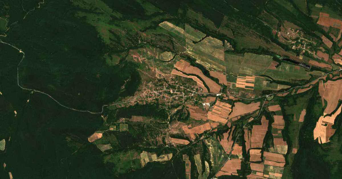 Satellitenkarte von Riš