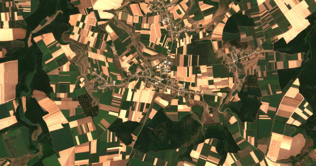 Satellitenkarte von Paisievo