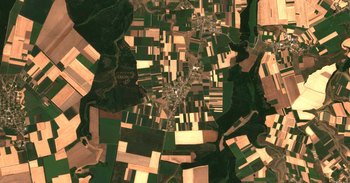 Satellitenkarte von Zebil