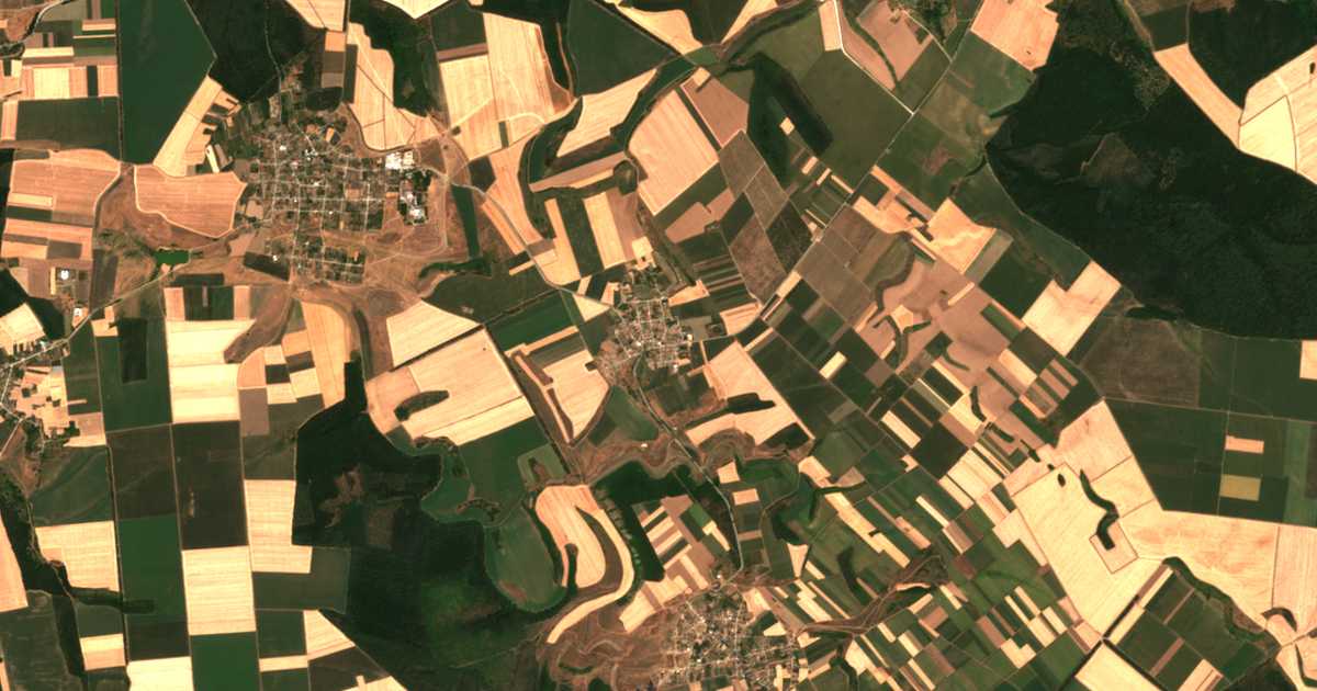 Satellitenkarte von Ljuben