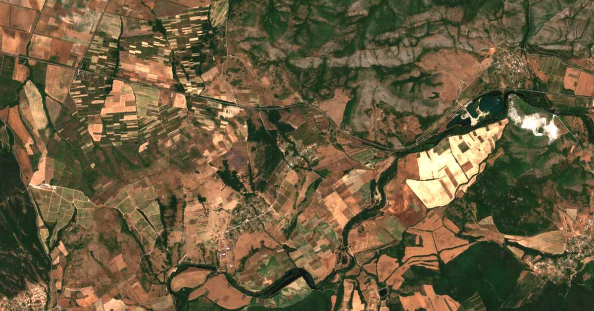 Satellitenkarte von Bliznec