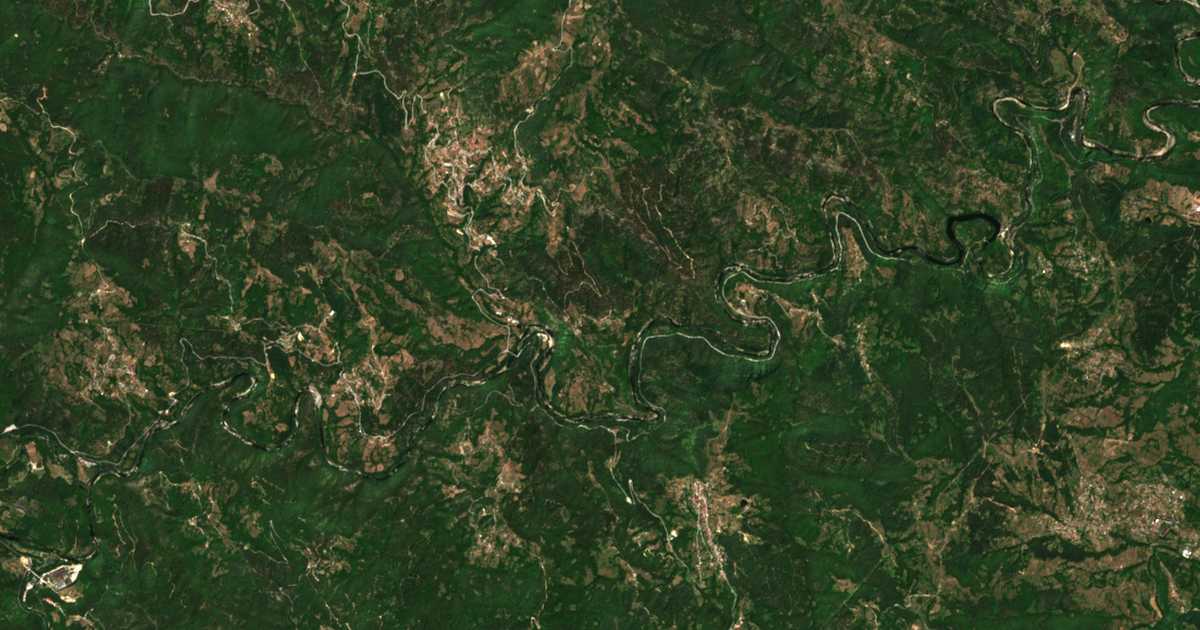 Satellitenkarte von Cirka