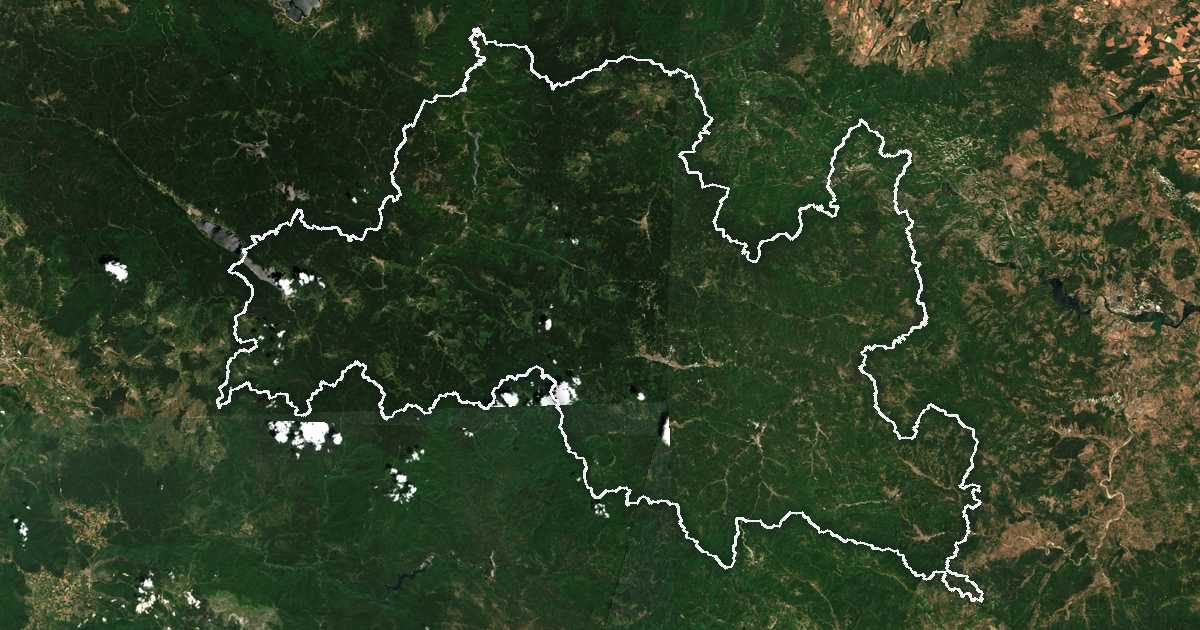 Satellitenbild mit eingezeichneter Grenze: Oblast Smoljan