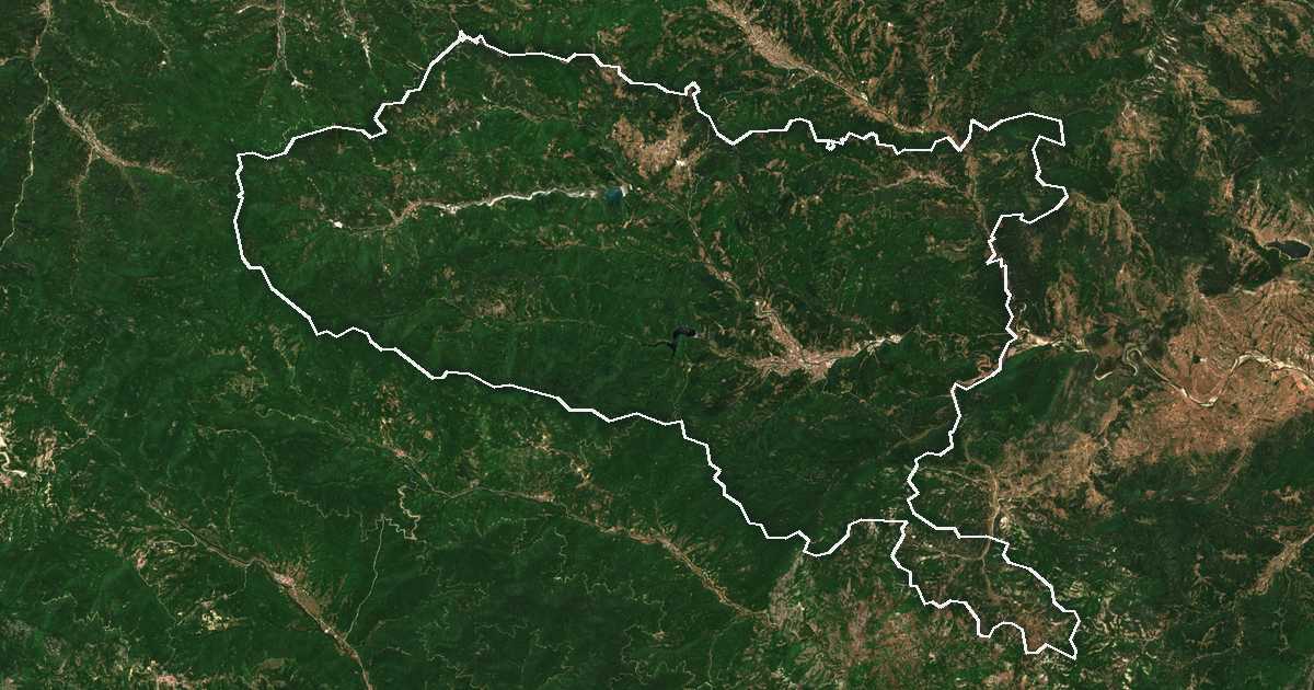 Satellitenbild mit eingezeichneter Grenze: Zlatograd