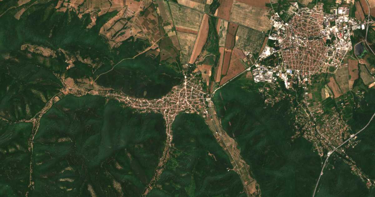 Satellitenkarte von Vračeš