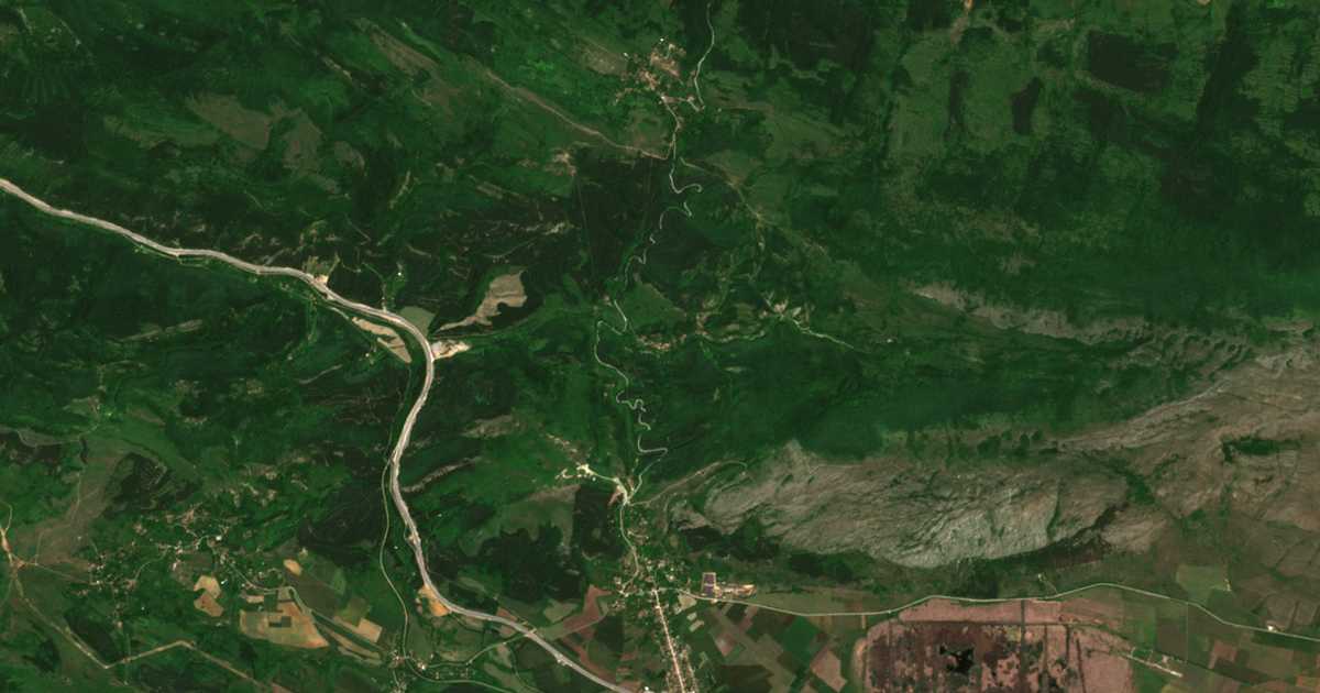Satellitenkarte von Letnica