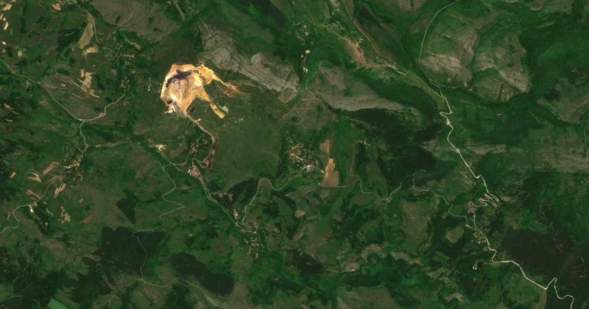 Satellitenkarte von Goleš