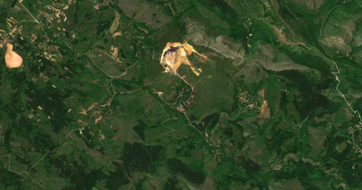 Satellitenkarte von Staninci